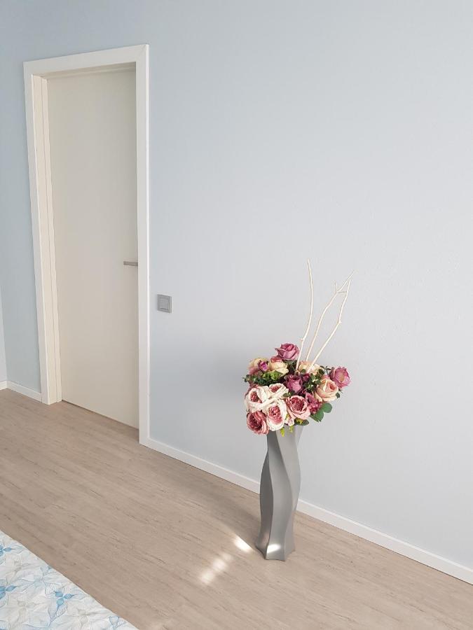Alejas Lux Apartment Liepaja Exterior photo
